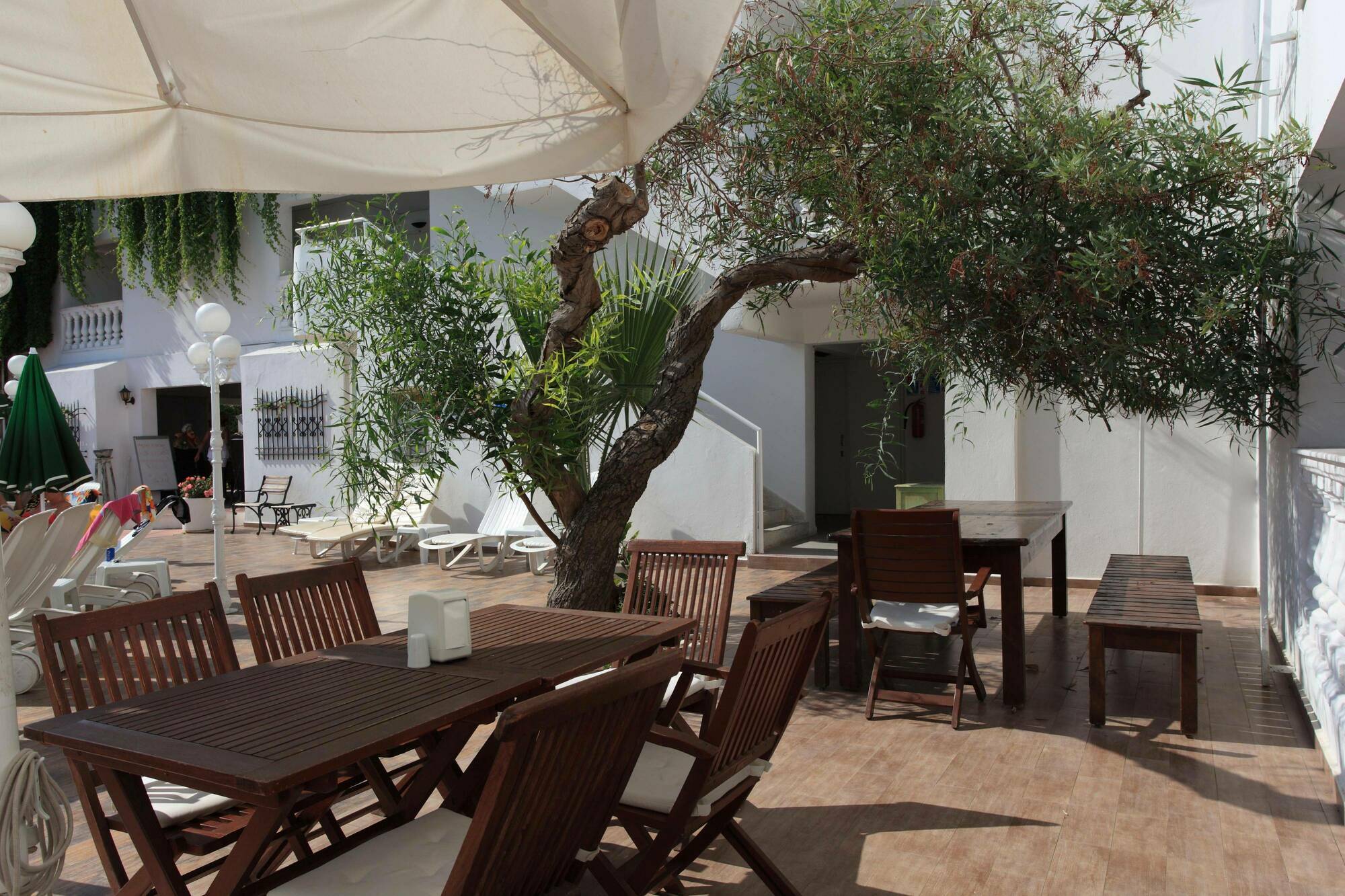 קוסדסי Hotel Golden Gate מראה חיצוני תמונה